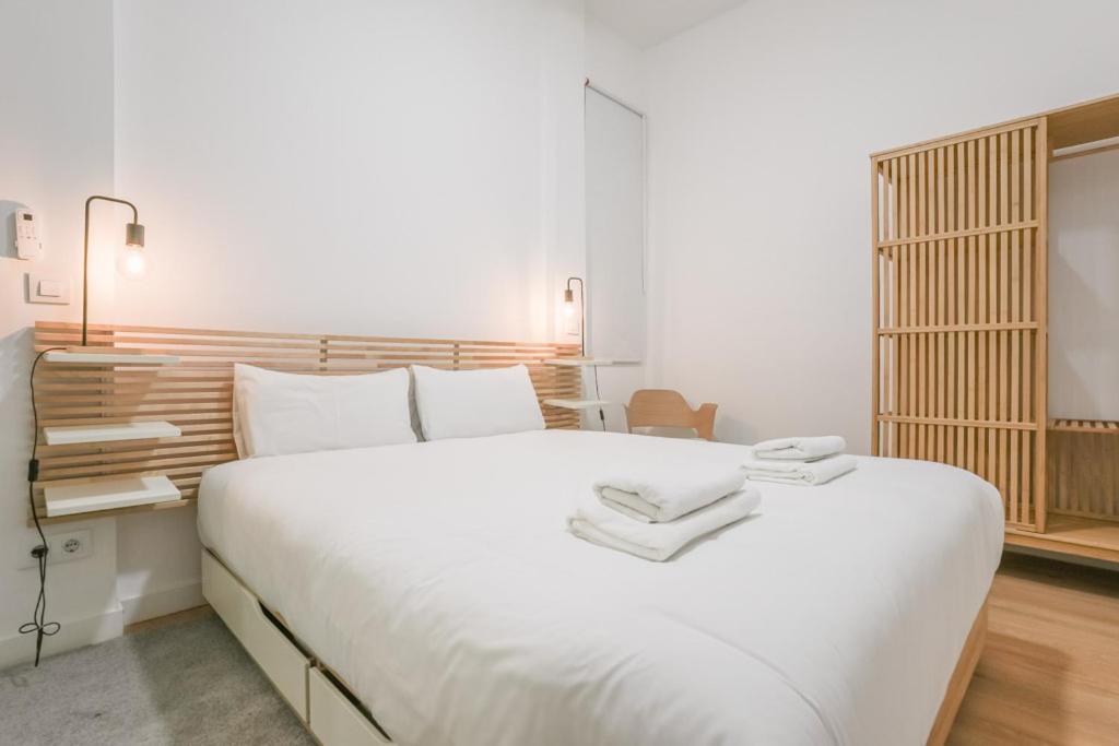 Modern Duplex-2Bedrooms 3Baths-Palacio マドリード エクステリア 写真